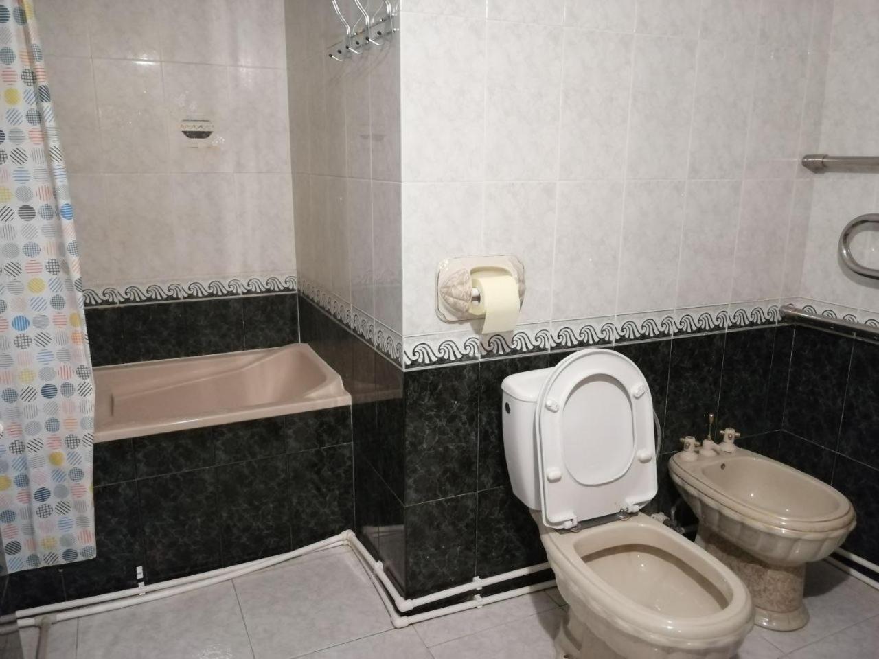 Квартира По Улице Антоновича, 102 Kyiv Exterior foto